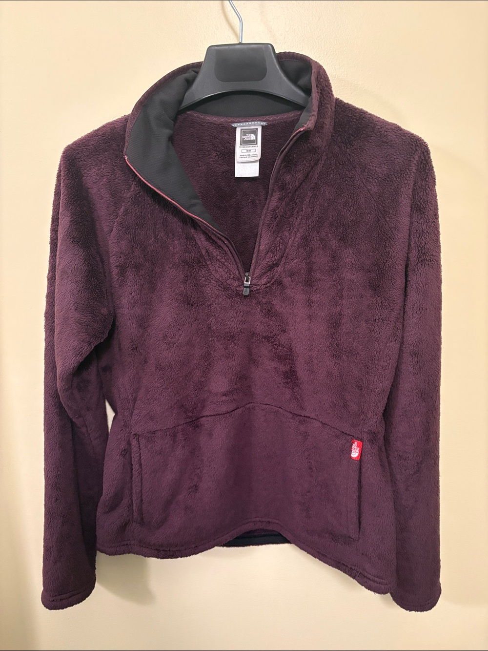 The North Face Plush Quarter-Zip Fleece Pullover - Plum